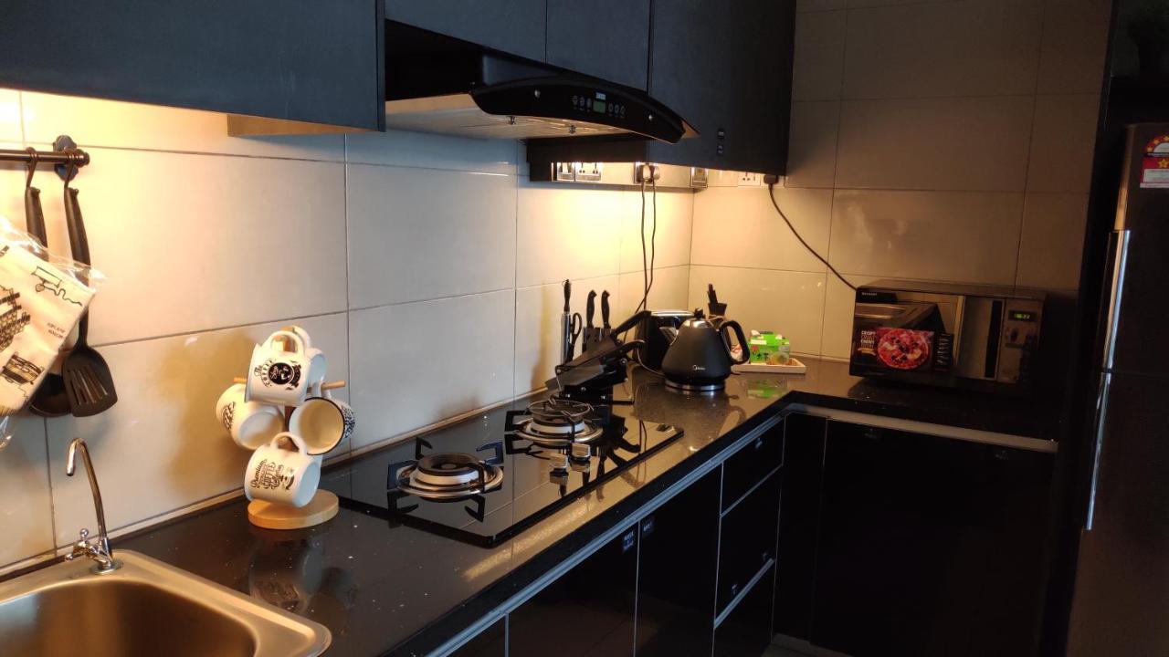 Conezion Luxury 3Br For 7Pax @Ioi Resort بوتراجايا المظهر الخارجي الصورة
