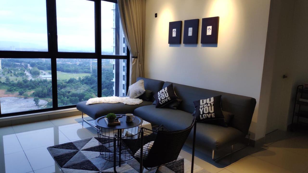 Conezion Luxury 3Br For 7Pax @Ioi Resort بوتراجايا المظهر الخارجي الصورة
